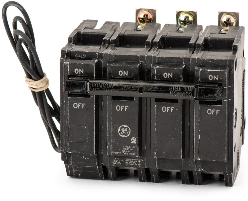 THQB32090ST1