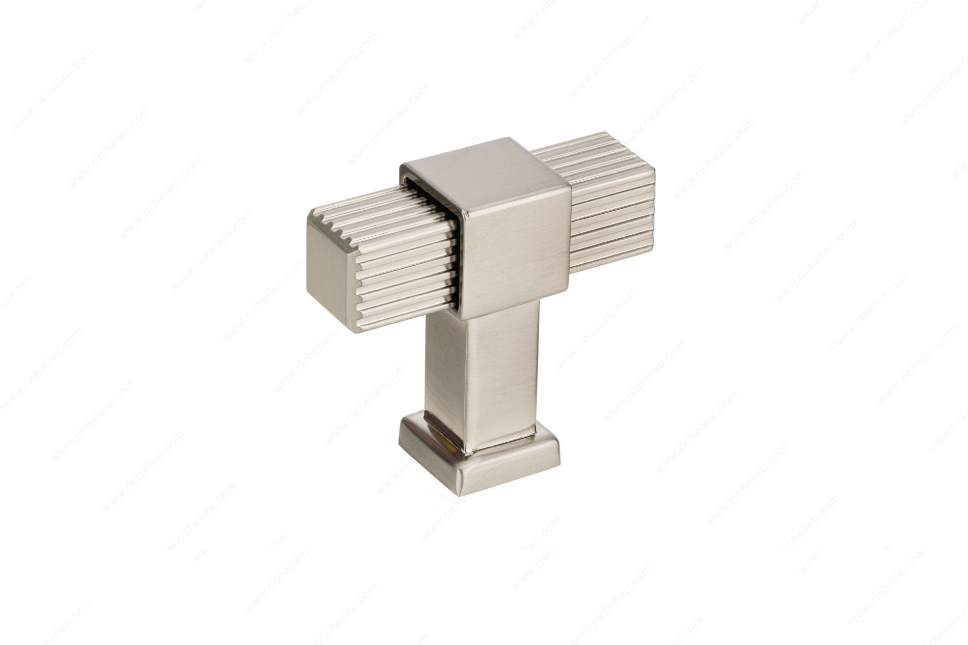 Richelieu BP874750195 Modern Metal Knob 8747